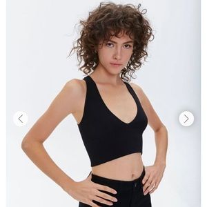 A Black Crop Tank Top